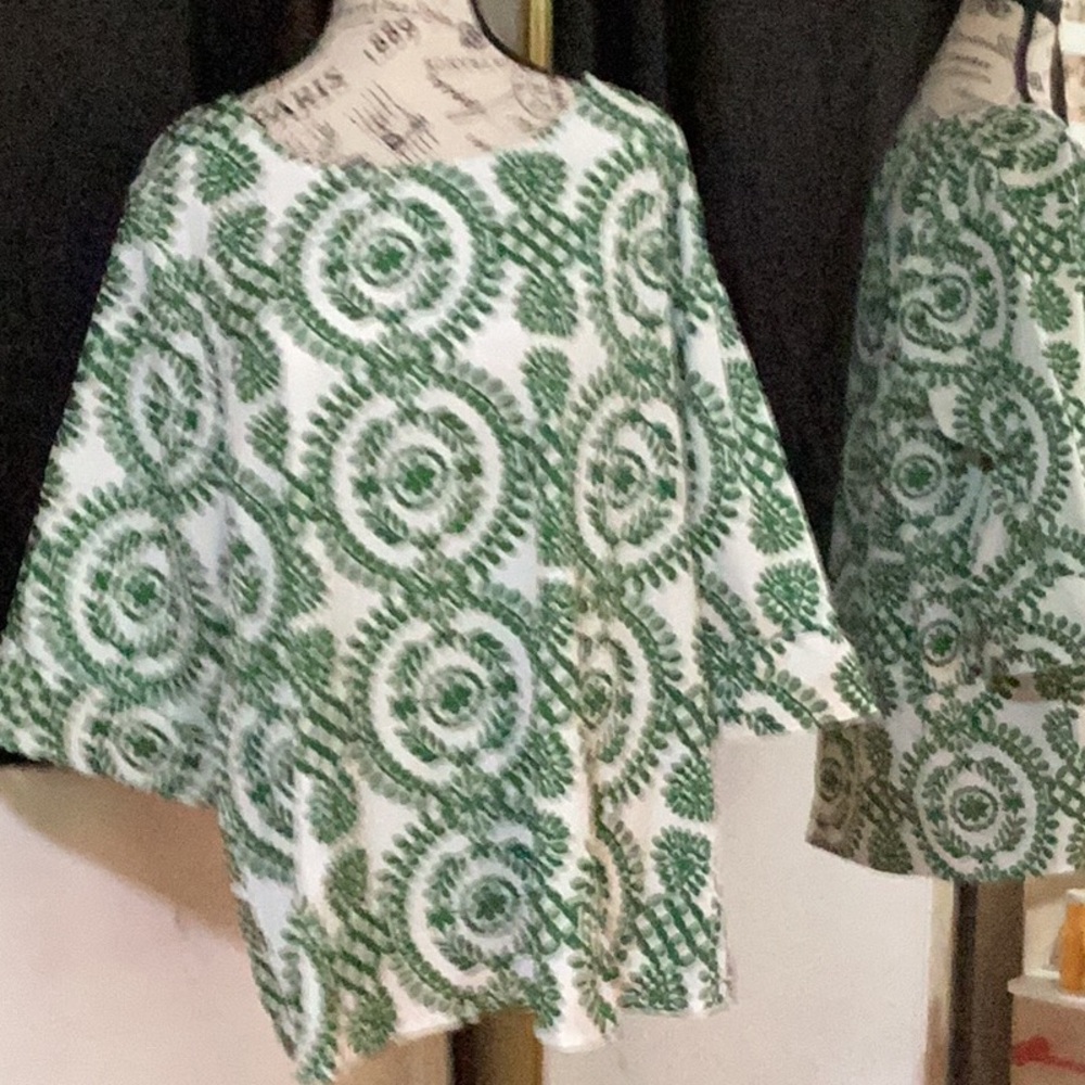 Women’s blouse